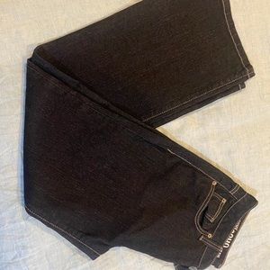 Gorgeous DKNY Soho Jeans